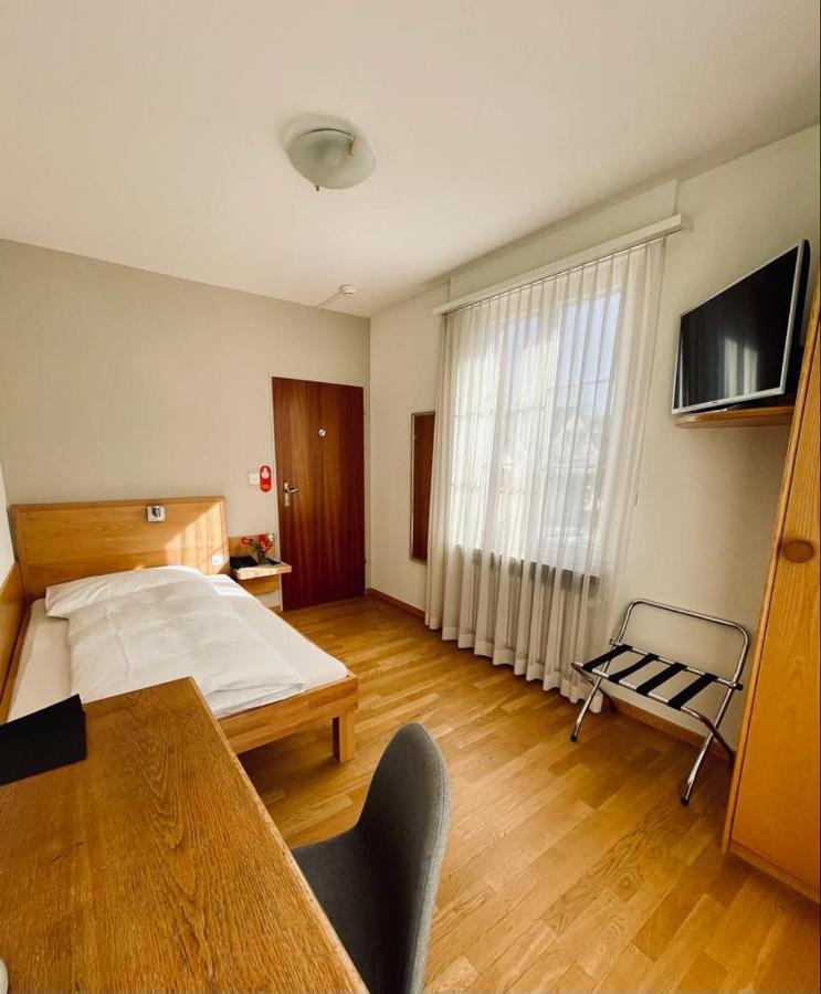Hotel Roessli Allschwil Dış mekan fotoğraf